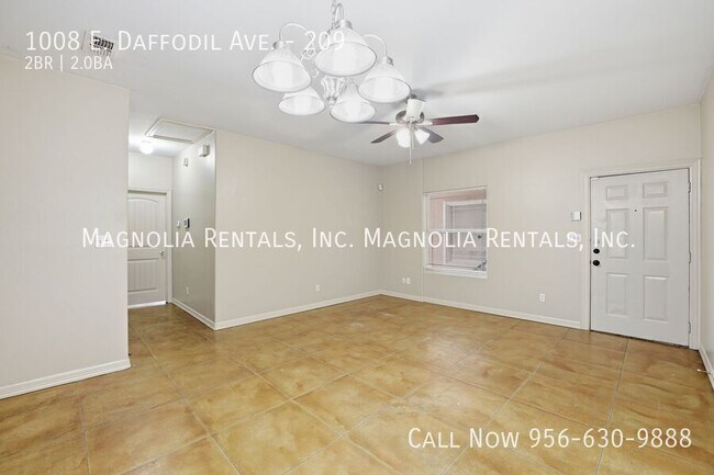 Foto del edificio - 1008 E Daffodil Ave