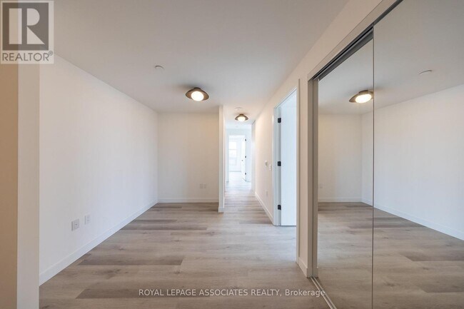 Building Photo - 1635 Military Trail