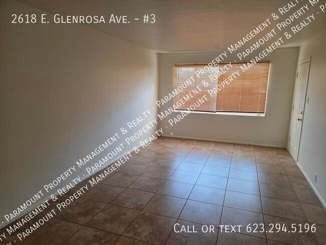Foto del edificio - 2618 E Glenrosa Ave