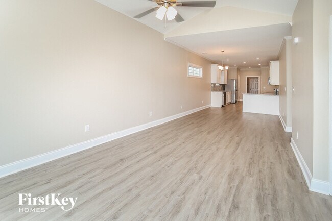 Foto del edificio - 26 Courtyard Ln