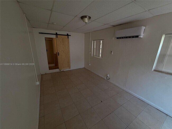 Foto del edificio - 1012 N 24th Ave
