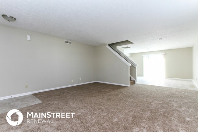 Building Photo - 3102 Salamonie Dr