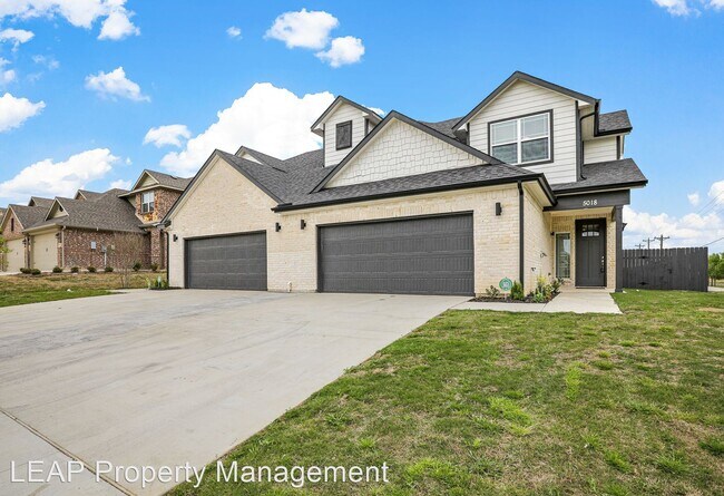 Foto del edificio - 3 br, 3 bath House - 5018 Villas Dr