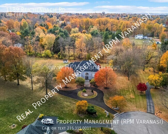 Building Photo - Exquisite 5-Bedroom Luxury Estate on 2+ Ac...