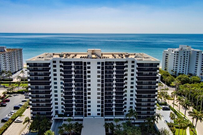 Foto del edificio - 3400 S Ocean Blvd