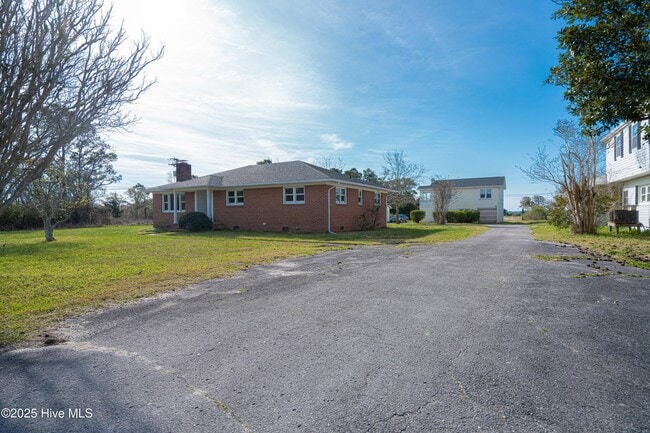 Building Photo - 107 Cribbs Ln