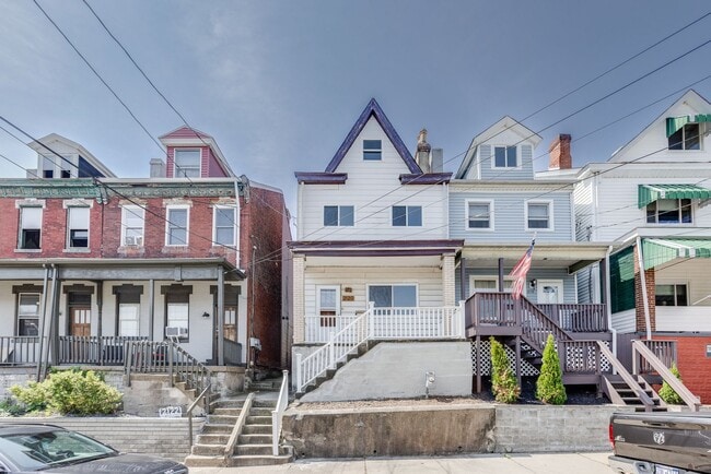 Building Photo - 2120 Salisbury St