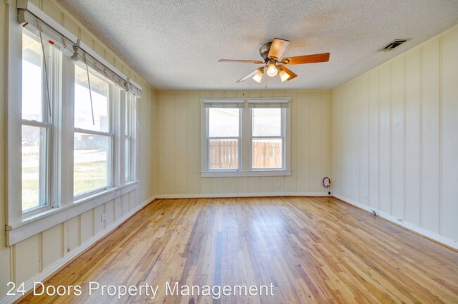 Building Photo - 2 br, 1 bath House - 2820 Frazier Avenue
