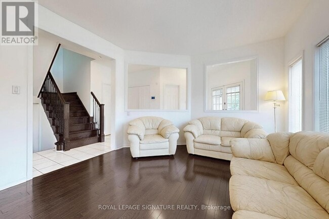 Building Photo - 6509 Valiant Heights