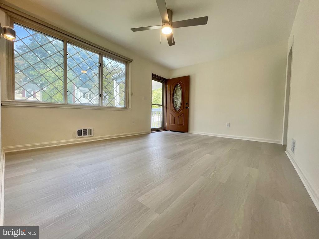 Foto principal - 9725 51st Ave