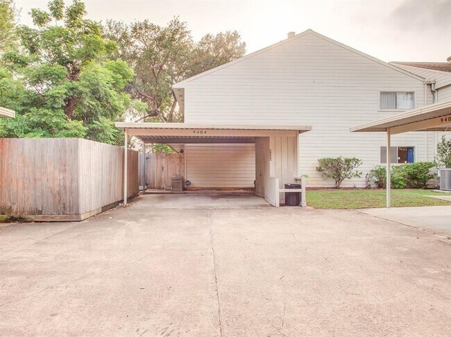 Foto del edificio - 9404 Beechnut St