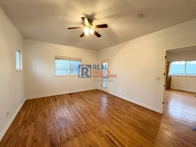 Foto del edificio - 6340 Downing St