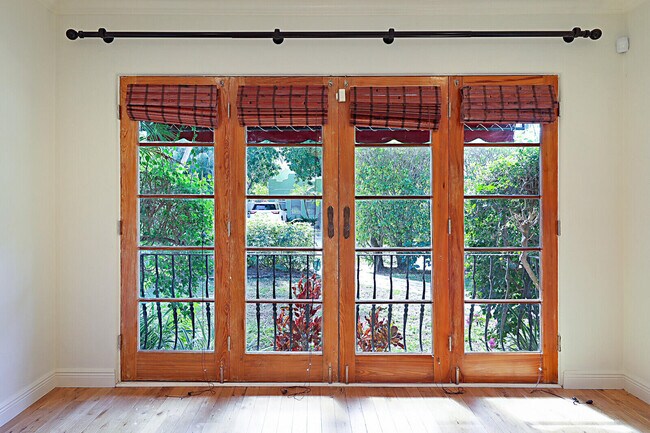 Foto del edificio - 427 33rd St