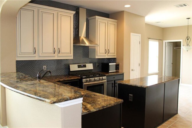 Foto del edificio - 380 Manchester Ln