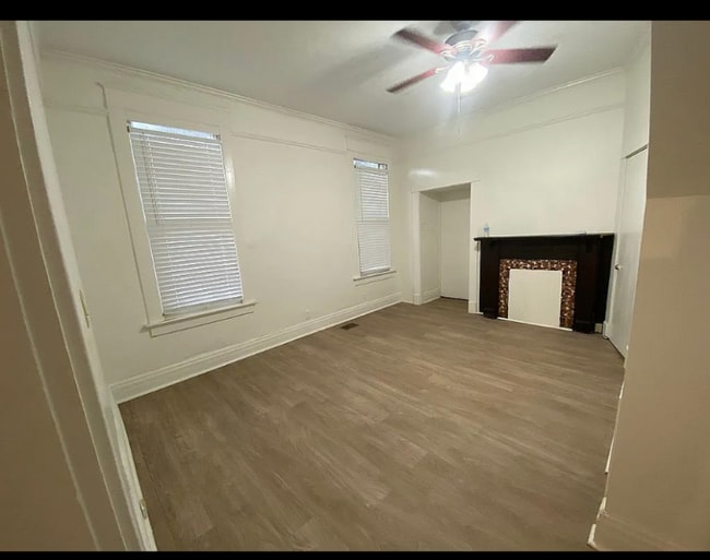 Foto del edificio - 2098 Court Ave