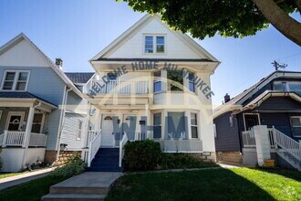 Building Photo - 1578 S 72nd St