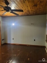 Building Photo - 267 Crestwood Ave
