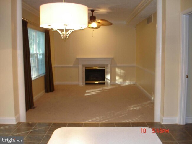 Foto del edificio - 7702 Winterwood Ct