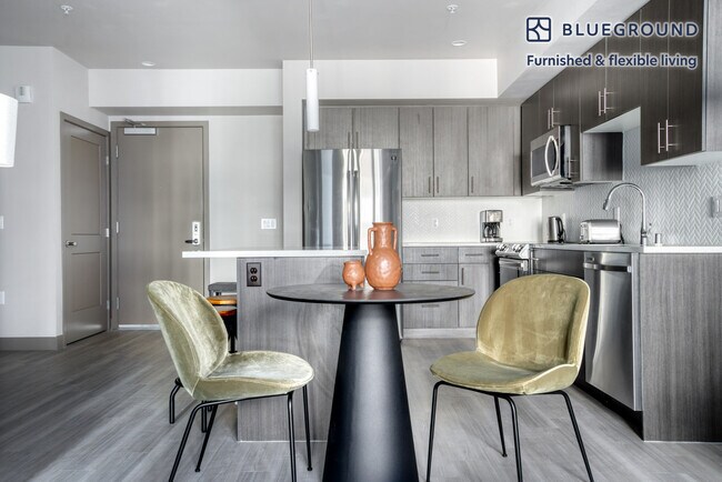 Foto del edificio - 3510 Beacon Ave