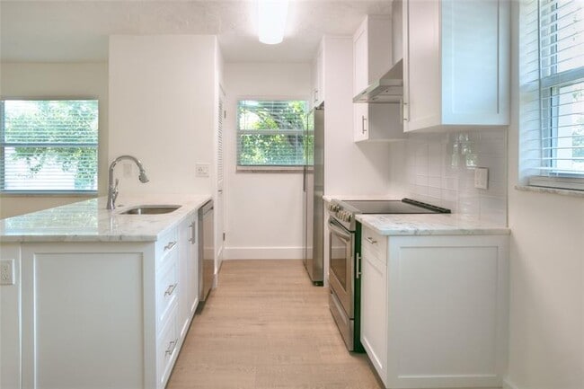 Building Photo - 530 S Federal Hwy