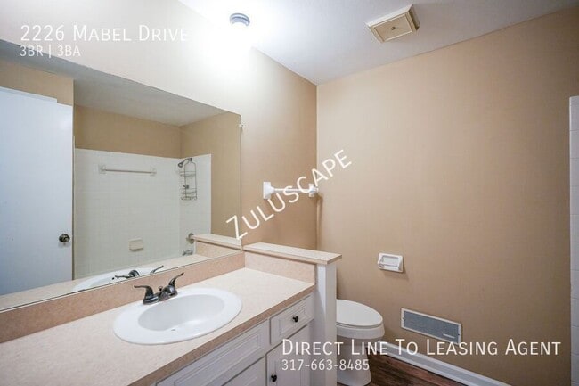 Foto del edificio - 2226 Mabel Dr