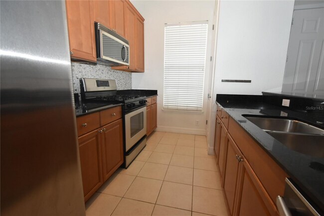 Foto del edificio - 1007 Edison Park Ct