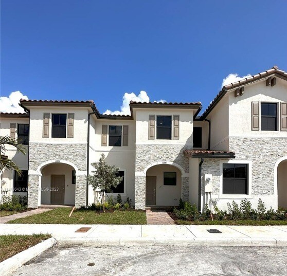 Building Photo - 11741 SW 245th Ter