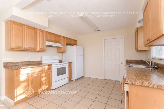Foto del edificio - 120 Citrus Blvd