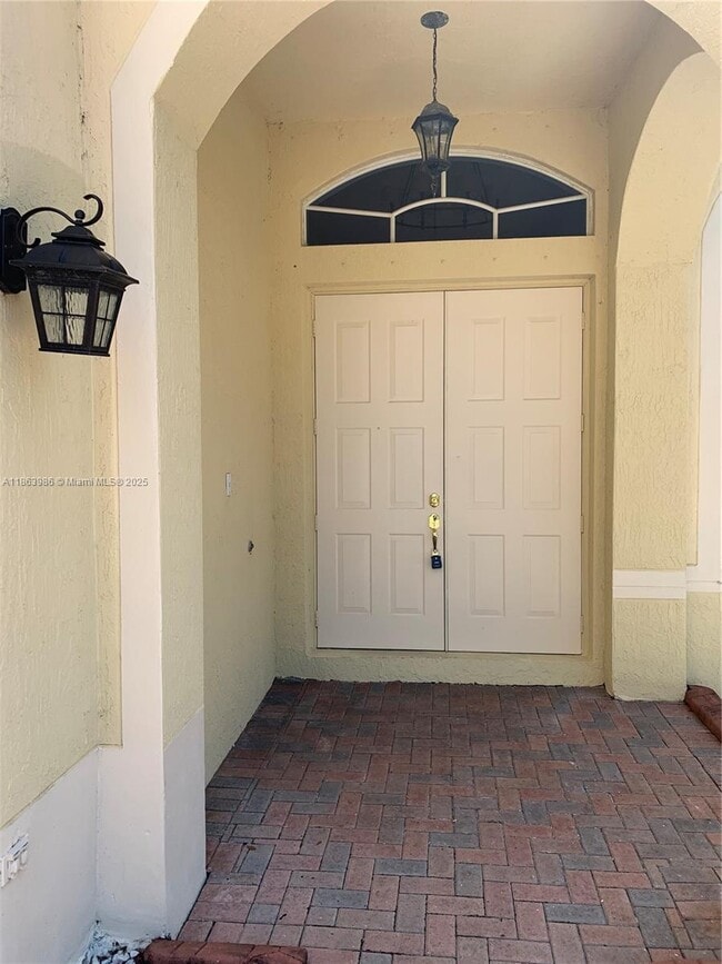 Foto del edificio - 19462 SW 68th St
