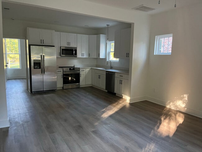 Foto del edificio - 432 Bluegrass Ave