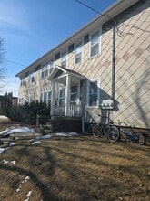 Building Photo - 1002 N 13th St