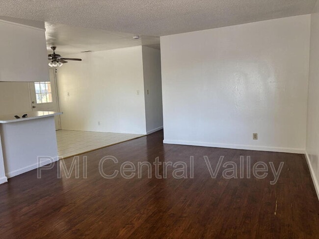 Building Photo - 1451 Denver Ave