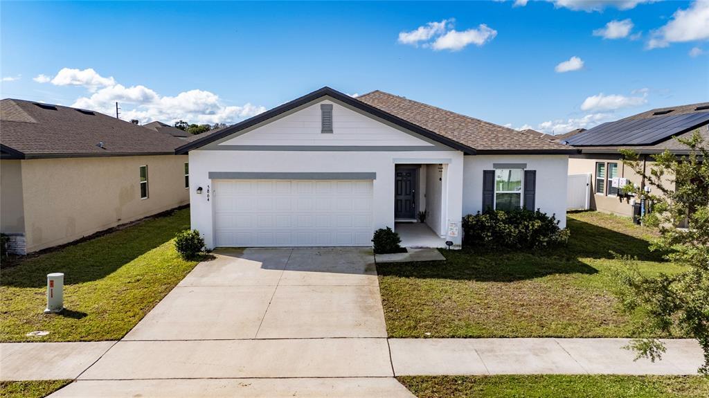 Foto principal - 5864 Bovine Dr