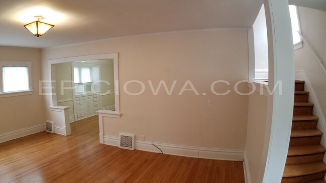 Foto del edificio - 361 20th St SE