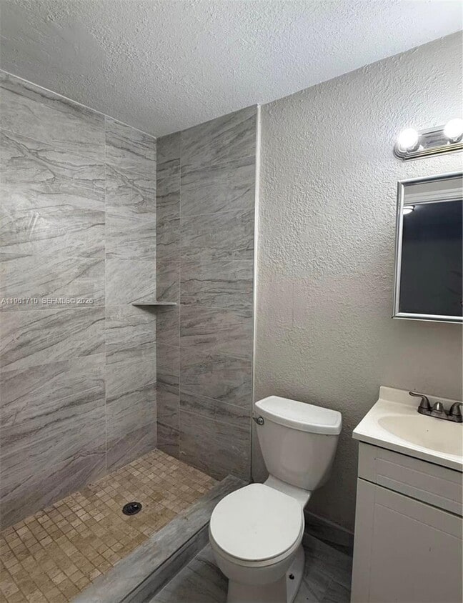 Foto del edificio - 1605 NW 11th Pl