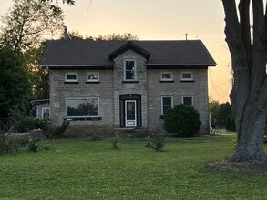 Building Photo - W148N12505 Pleasant View Dr