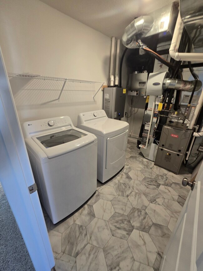 Foto del edificio - 14401 Allerton Wy