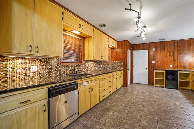 Building Photo - 3905 Piedmont Rd