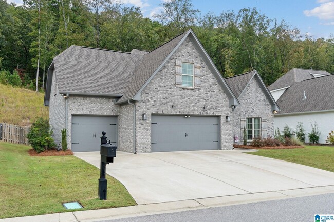 Foto del edificio - 277 Kinross Circle