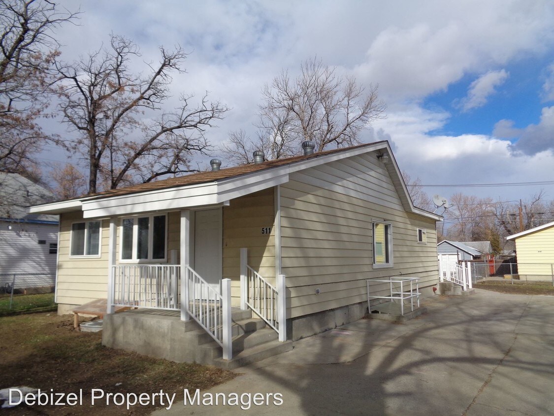 Primary Photo - 5 br, 2 bath Apartment - 511 S. 35th