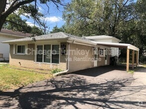 Building Photo - 16538 Park Ave