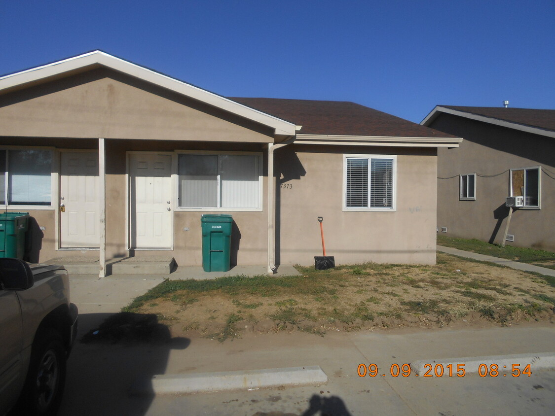 Foto principal - Great 3 Bedroom 2 Bath unit