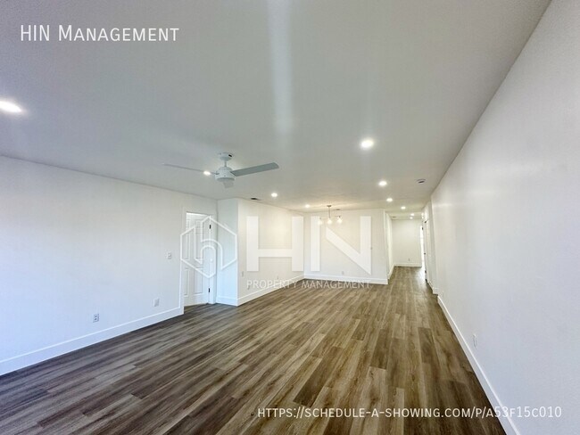 Foto del edificio - 5881 St Matthew Dr