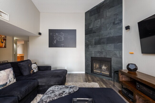 Foto del edificio - 2041 N 87th Way