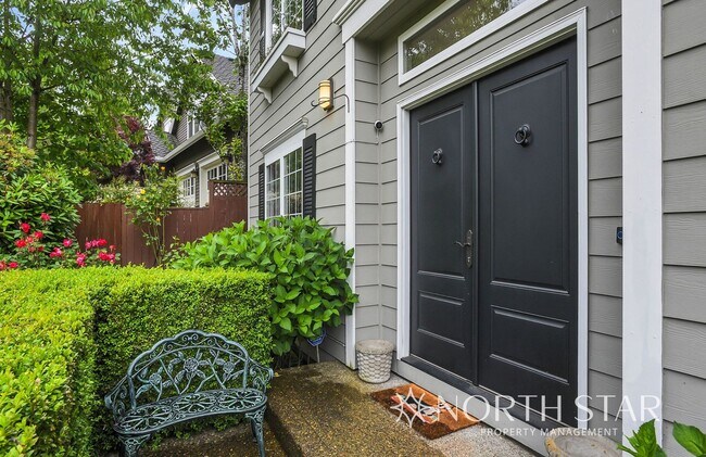 Foto del edificio - Quiet Cul-De-Sac Traditional in Westlake