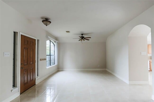 Building Photo - 21722 Oakbridge Park Ln