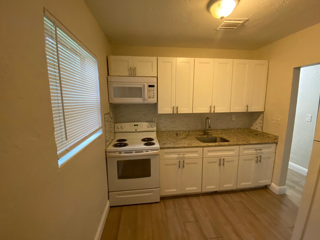 Kitchen - 3045 NW 68th St