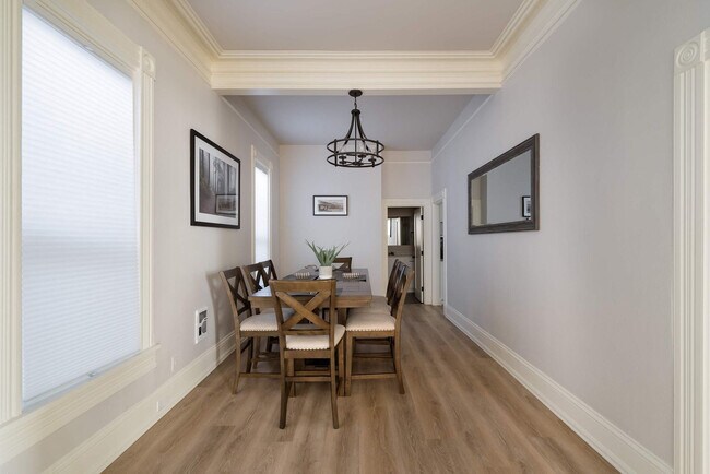 Foto del edificio - 529 NW 21st Ave