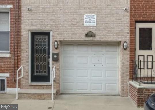 Building Photo - 2214 S Bouvier St