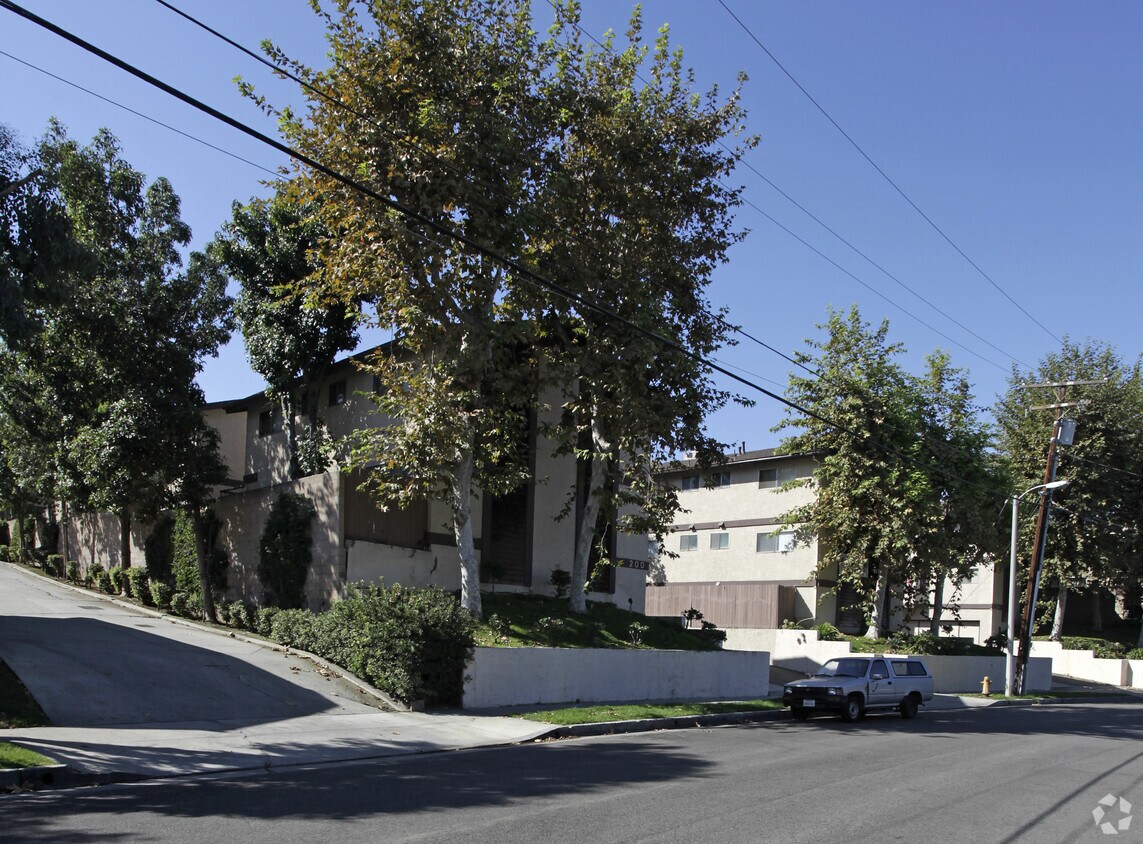 Primary Photo - Parkview Terrace Apartments
